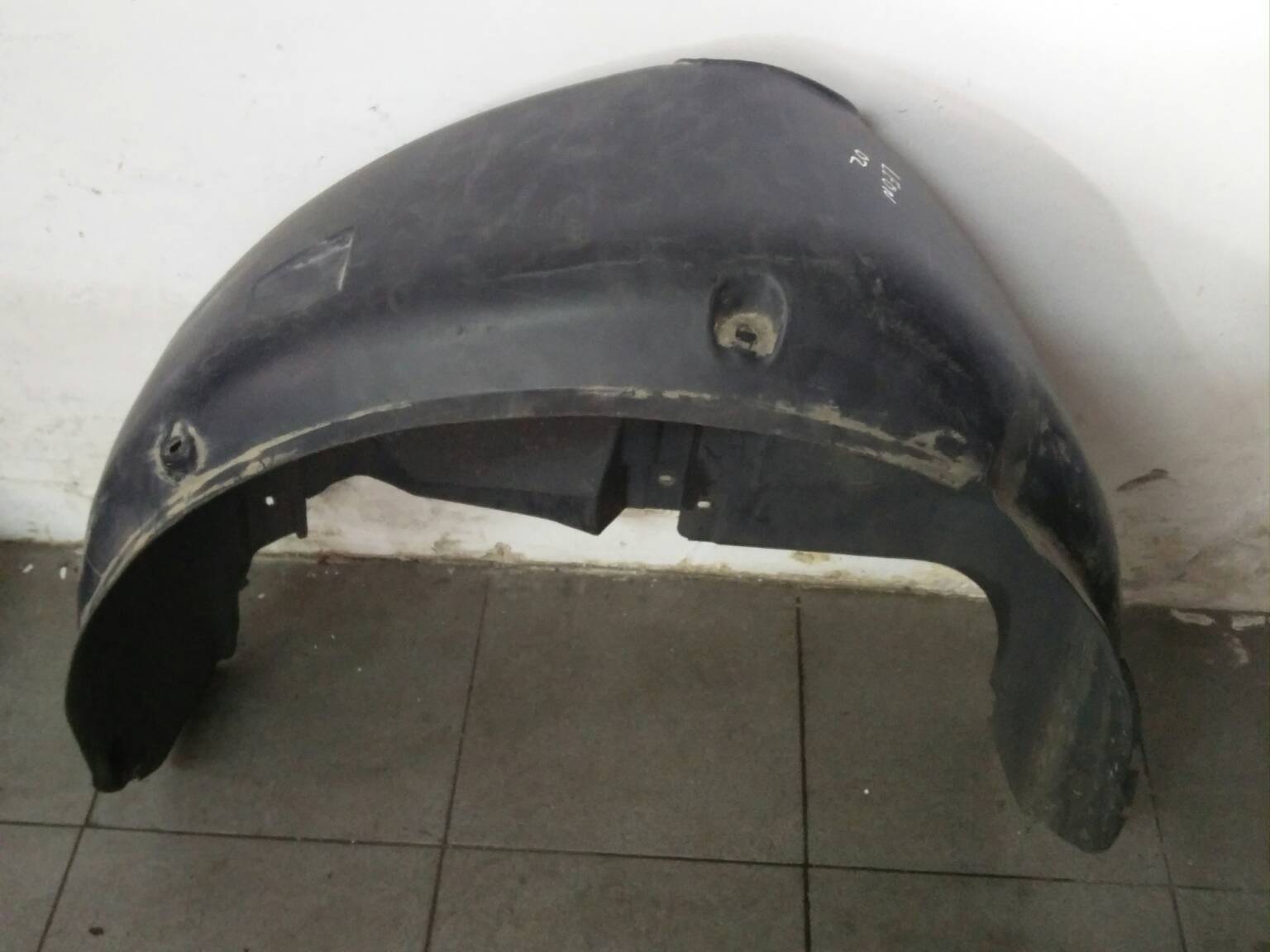 Cave de Roda Trás Esquerdo