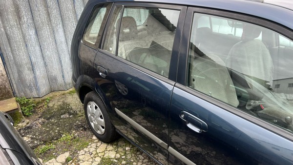 Porte arrière droite MAZDA PREMACY (CP) | 99 - 05