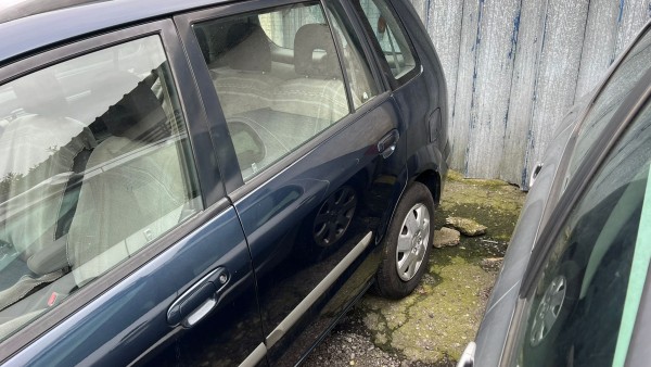 Porte arrière Gauche MAZDA PREMACY (CP) | 99 - 05