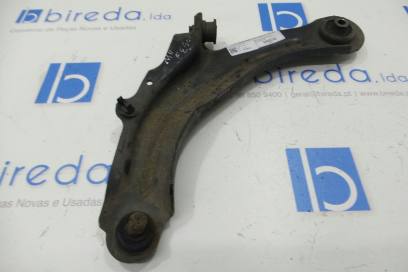 Braço Suspensao Frente Esquerdo RENAULT MEGANE II Grandtour (KM0/1_) | 03 - 12