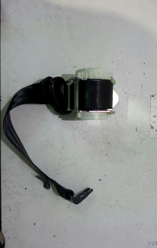 Cinto Tras Esquerdo FORD FIESTA VI (CB1, CCN) | 08 - 