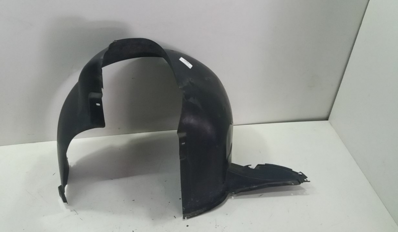 Cave de Roda Frente Esquerdo