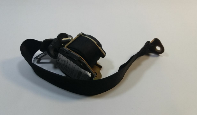 Cinto Tras Esquerdo OPEL VECTRA A (J89) | 88 - 95