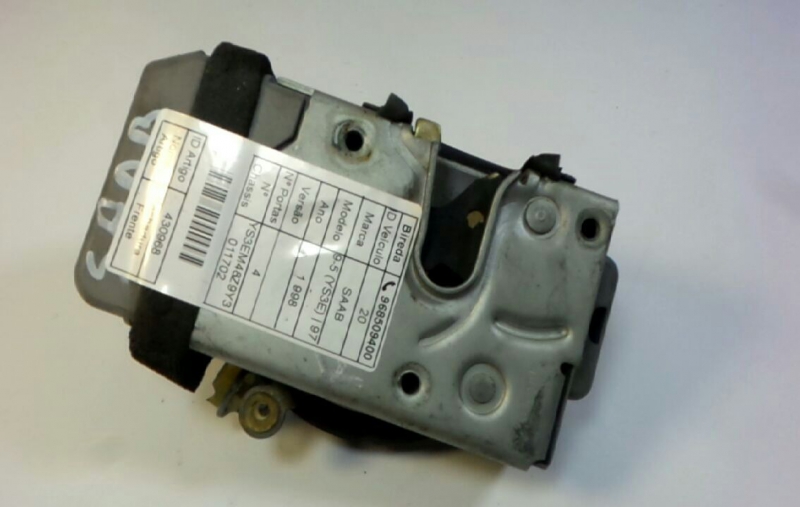 Fechadura Frente Esquerda