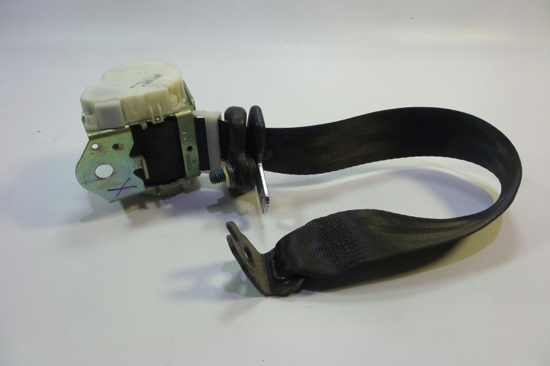Cinto Tras Esquerdo FORD FIESTA VI (CB1, CCN) | 08 - 