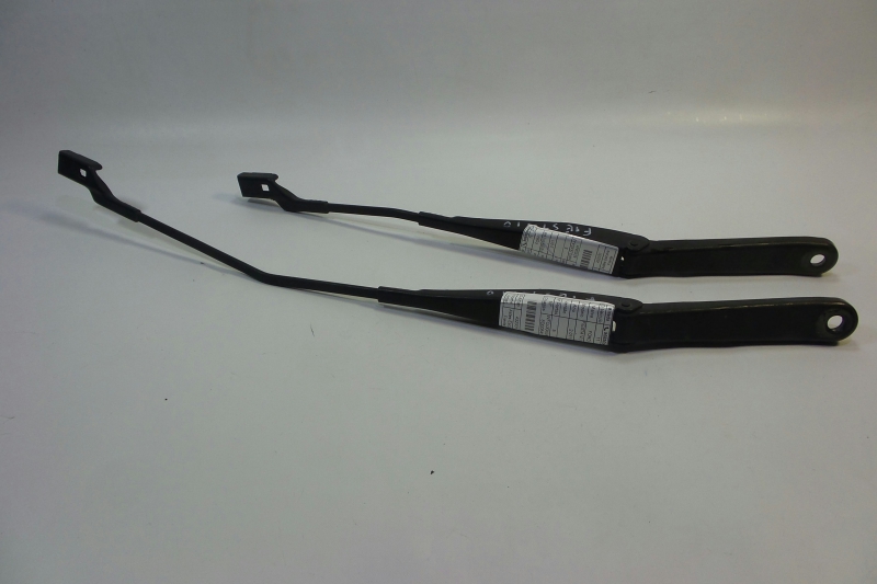 Astes Escova Frente FORD FIESTA VI (CB1, CCN) | 08 - 
