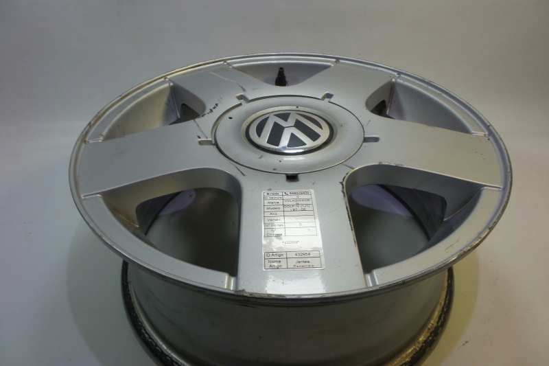 Jante Especial Aluminio VOLKSWAGEN GOLF IV (1J1) | 97 - 07