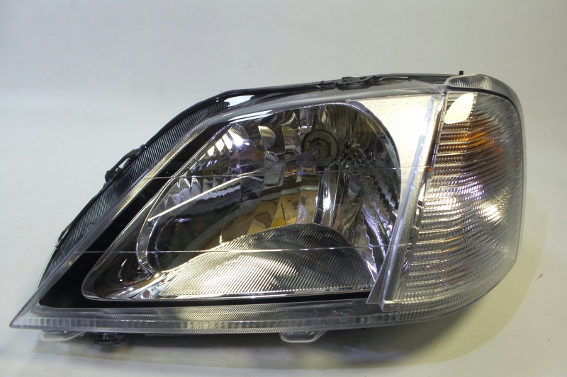 Farol / Optica Esquerda DACIA LOGAN (LS_) | 04 - 