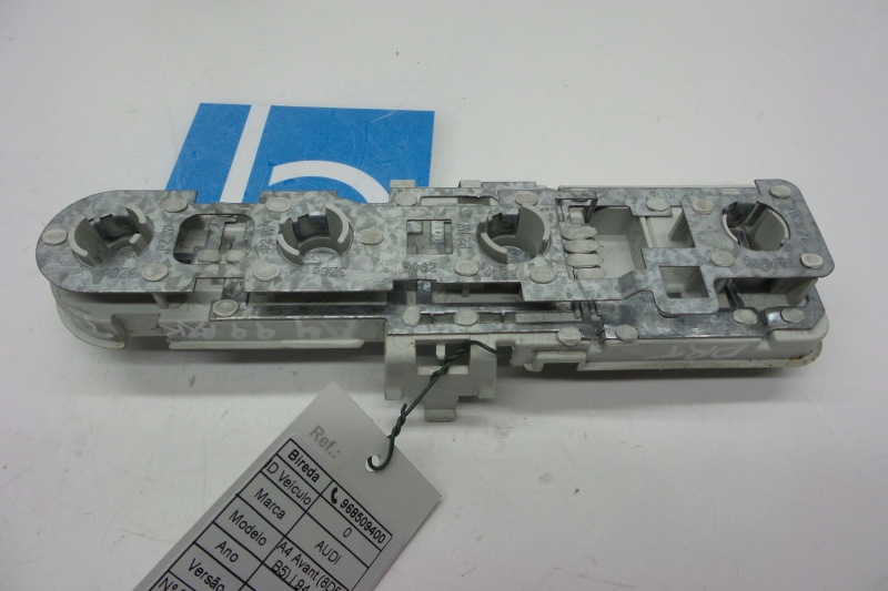 Suporte Lampadas Farolim Direito