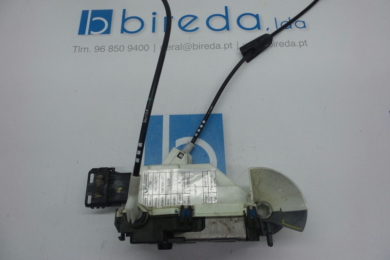 Fechadura Frente Esquerda