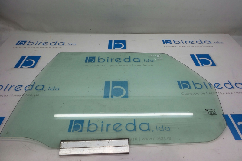 Vidro Porta Tras Esquerdo OPEL VECTRA A (J89) | 88 - 95
