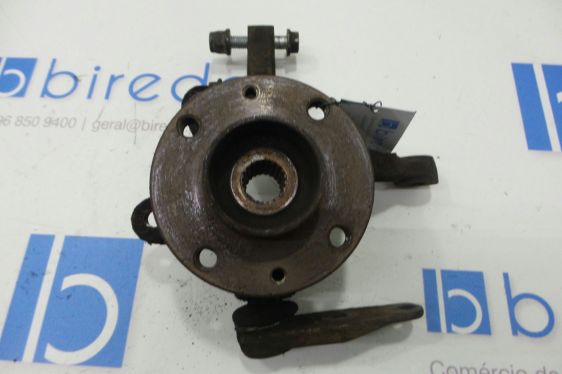 Manga de Eixo Frente Esquerda RENAULT CLIO II (BB_, CB_) | 98 - 