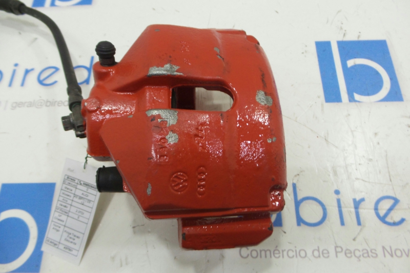 Pinça Travao Frente Esquerda AUDI A3 (8P1) | 03 - 13