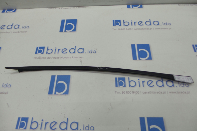 Friso Direito Para Brisas OPEL CORSA C (X01) | 00 - 09