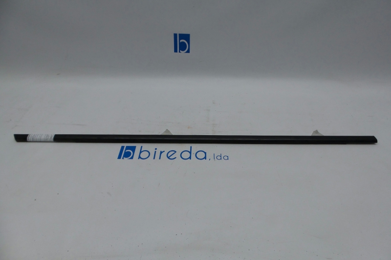 Friso Raspador Vidro Frente Direito AUDI A3 (8P1) | 03 - 13