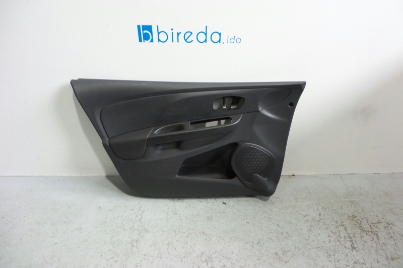 Forra da Porta Frente Esquerda RENAULT CLIO IV (BH_) | 12 - 