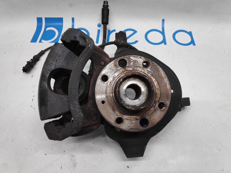 Manga de Eixo Frente Esquerda OPEL CORSA C (X01) | 00 - 09