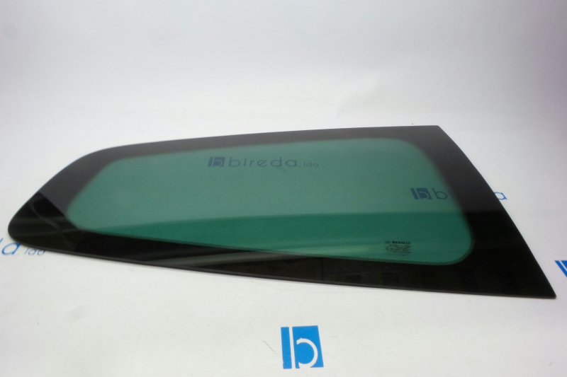 Vidro Painel Tras Direito