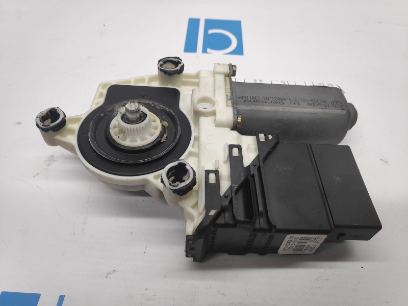 Motor Elevador Tras Esquerdo VOLKSWAGEN GOLF IV (1J1) | 97 - 07