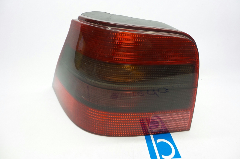 Farolim Tras Esquerdo