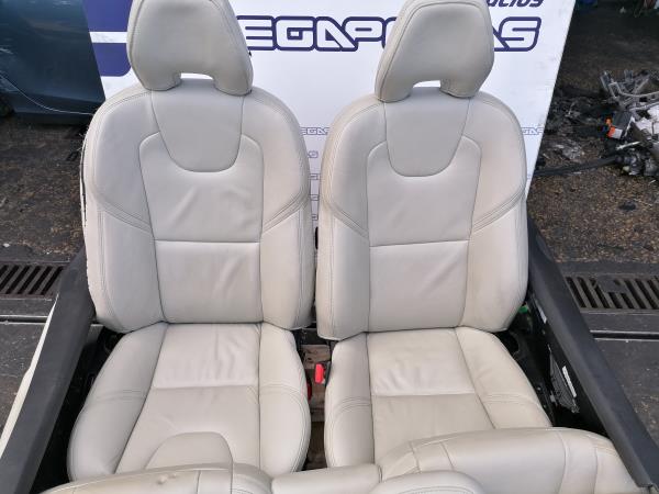 Conjunto Bancos / Estofos (Interior) VOLVO V40 Hatchback (525, 526) | 12 - 