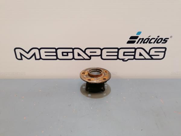 Cubo de roda MERCEDES-BENZ A-CLASS (W176) | 12 - 18