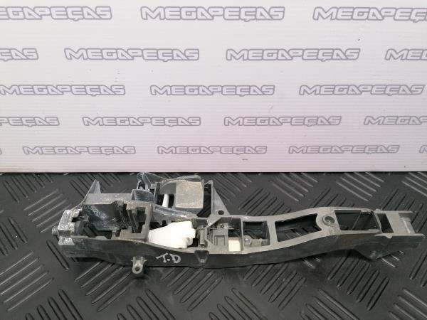 Suporte Punho Exterior Porta T.D. PEUGEOT 3008 Veículo multiuso (0U_) | 09 - 17