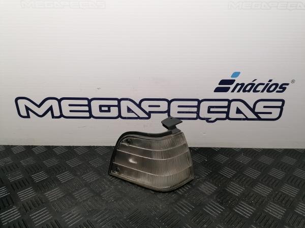 Farolim de Pisca Frente Dto MAZDA 323 F (5 Portas) |  90 - 04