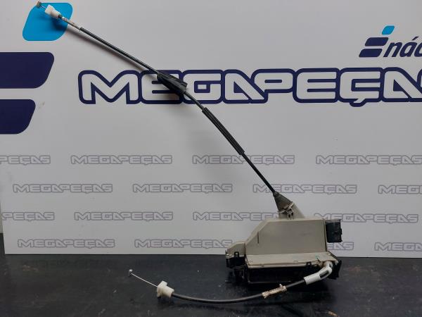 Fecho Porta Trás Dta PEUGEOT 208 I (CA_, CC_) | 12 - 