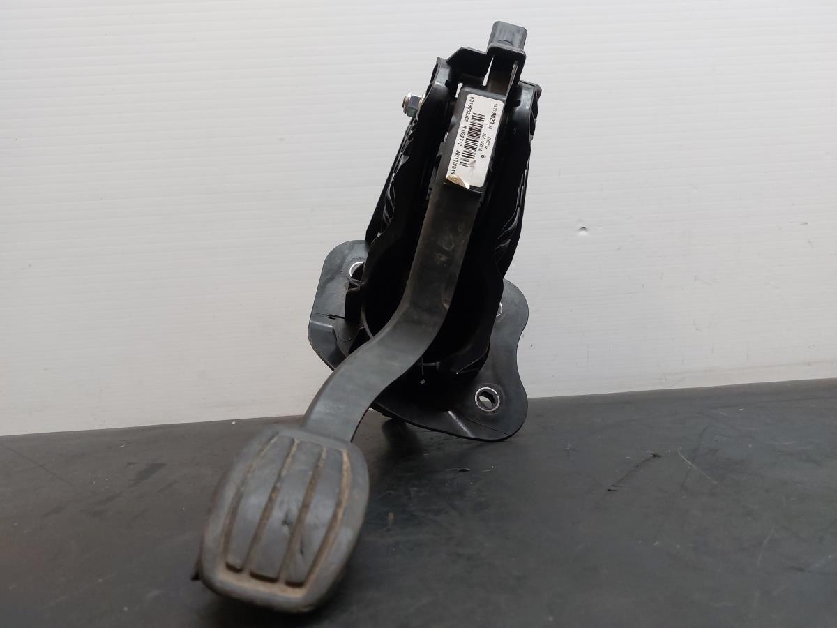 Pedal para CITROEN JUMPY Megapeças