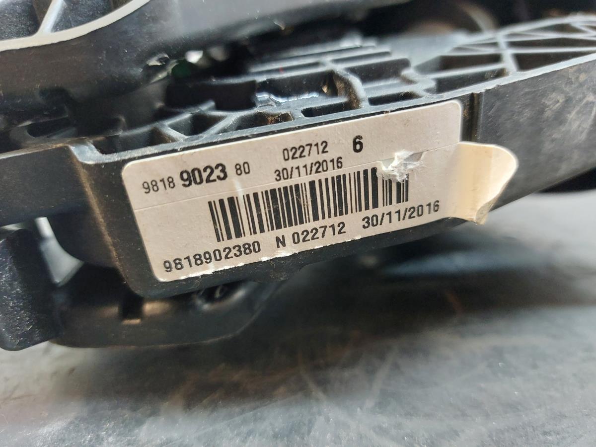 Pedal para CITROEN JUMPY Megapeças