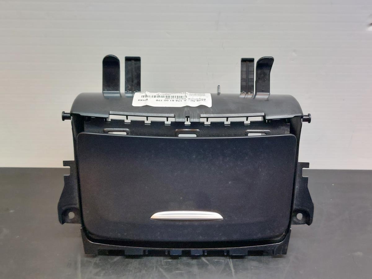 Cinzeiro MERCEDES-BENZ A-CLASS (W176) | 12 - 18