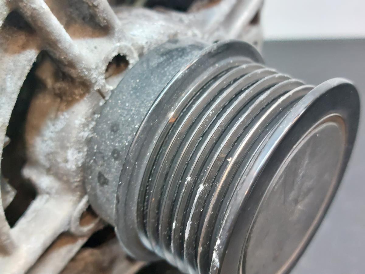 Alternator SAAB 9-3 Combi (E50) | 05 - 15 Imagem-2