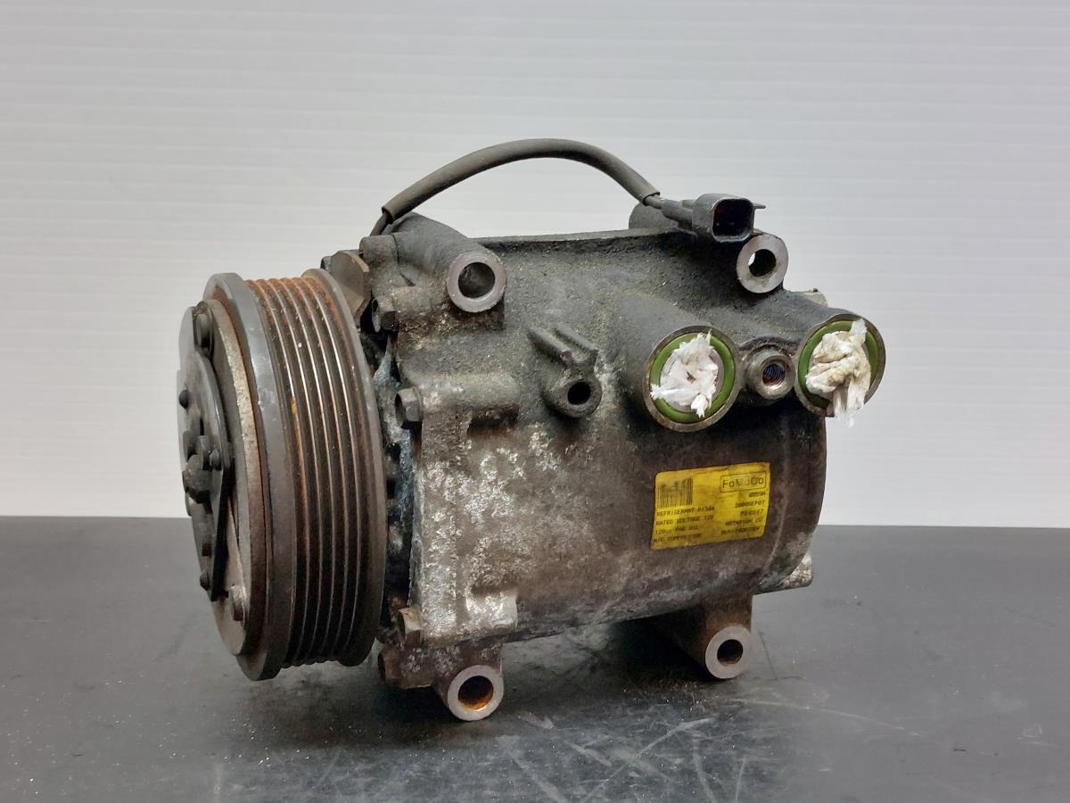 Compressor do Ar condicionado FORD FIESTA VI (CB1, CCN) | 08 - 