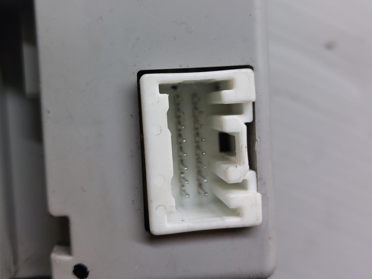 BSI / BCM / Modulo Confort MAZDA 6 Station Wagon (GY) | 02 - 08 Imagem-6