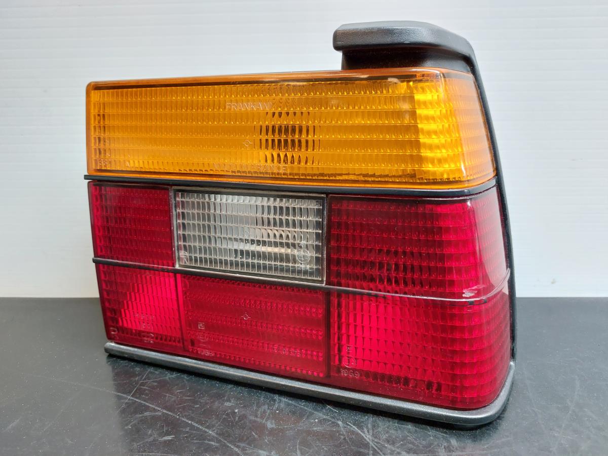 Farolim Stop Dto VOLKSWAGEN JETTA II (19E, 1G2, 165) | 83 - 92