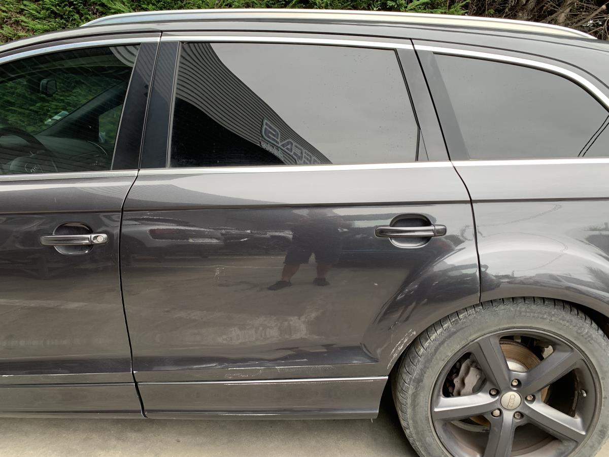 Rear Door Left AUDI Q7 (4LB) | 06 - 16
