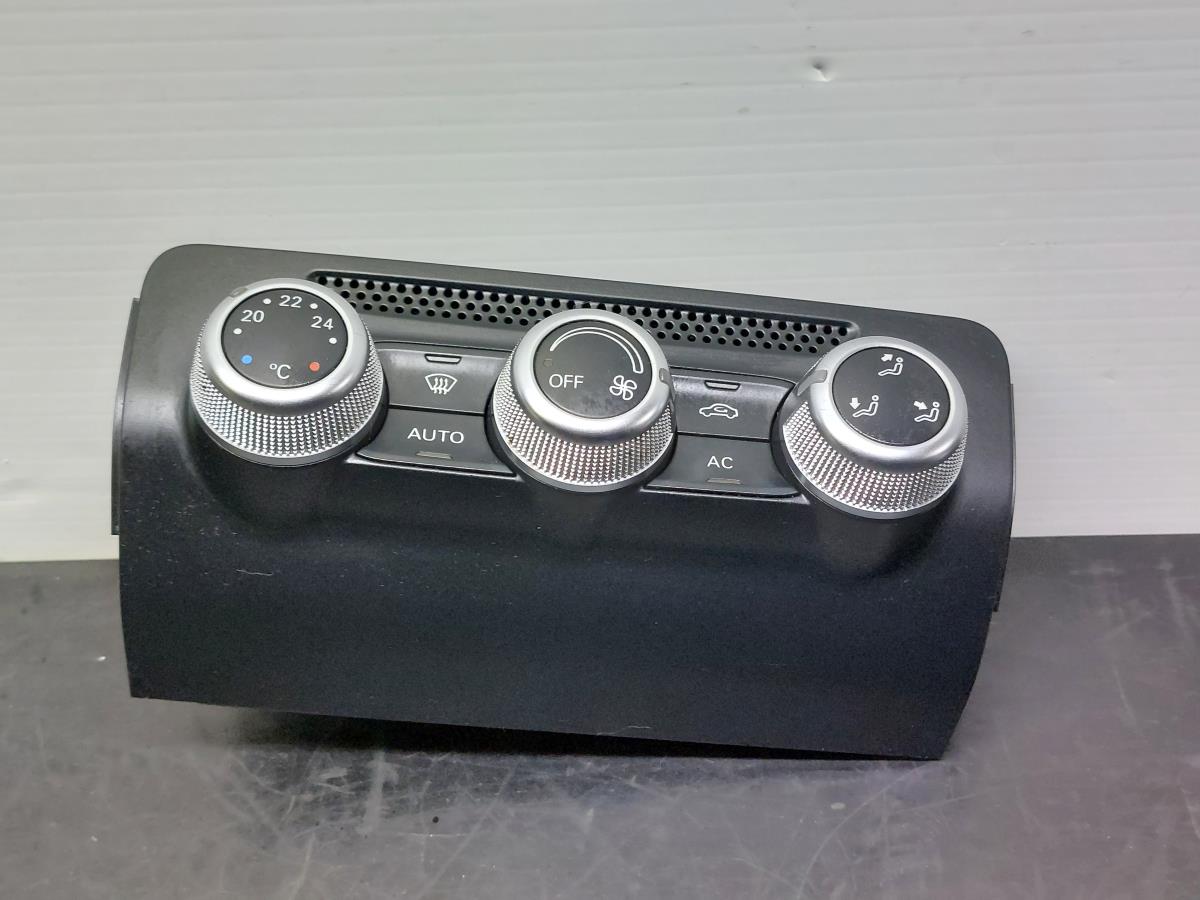 Comando da sofagem (ECU AC) AUDI A1 (8X1, 8XK) | 10 - 18