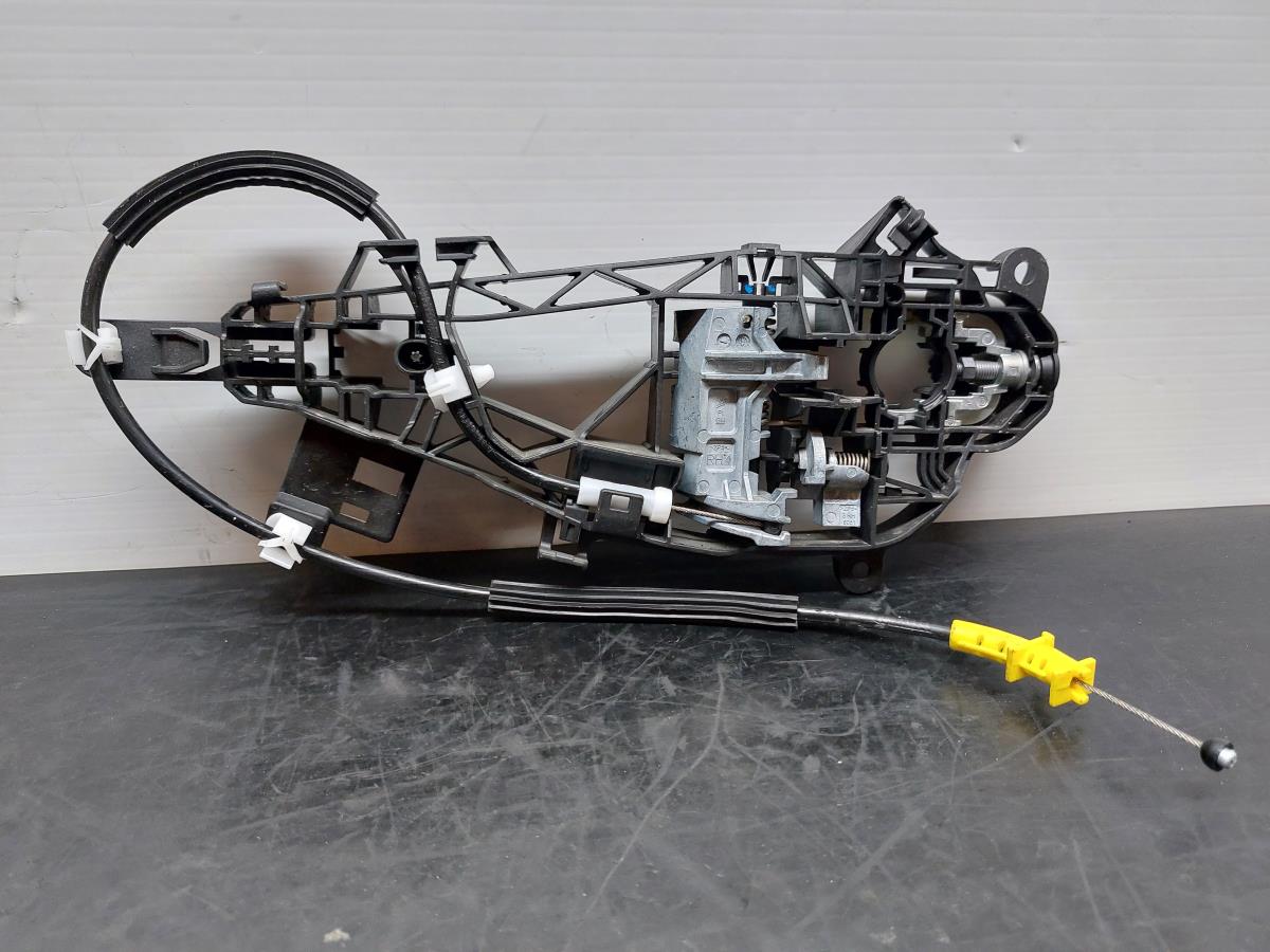 Suporte Punho Exterior Porta F.D. OPEL ASTRA K (B16) | 15 - 