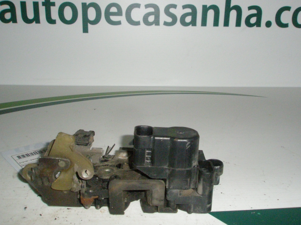 Fecho da Porta Frente Dto FIAT - ID S_39939