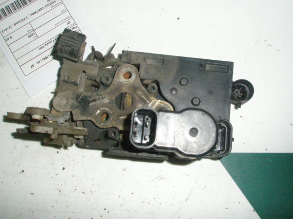 Fecho da Porta Frente Dto FIAT MAREA Weekend (185_) | 96 - 07 Imagem-1