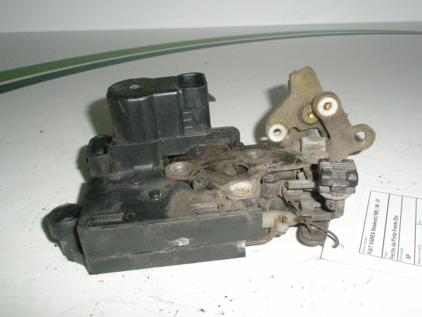 Fecho da Porta Frente Dto FIAT MAREA Weekend (185_) | 96 - 07 Imagem-2