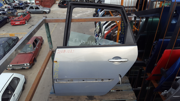 Porta Trás Esq RENAULT - ID S_41020