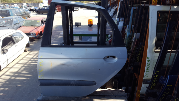 Porta Trás Esq RENAULT - ID S_29924