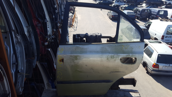 Porta Trás Esq HYUNDAI - ID S_30015