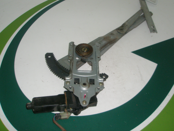 Elevador Frente Esq Electrico HYUNDAI JOB Cami?o de plataforma/chassis | 97 - 01 Imagem-1