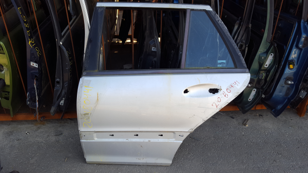 Porta Trás Esq MERCEDES-BENZ - ID S_40440