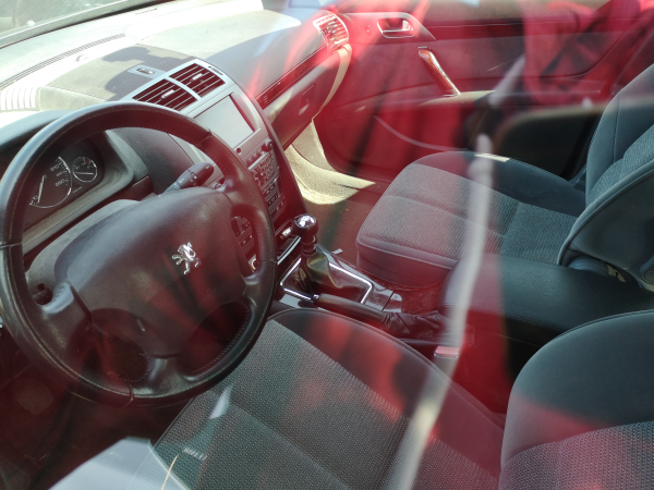 407 SW  PEUGEOT - ID V_SALV20140047