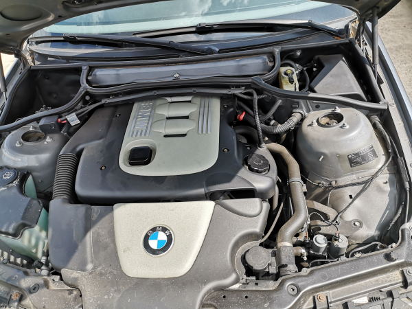 3  BMW - ID V_SALV20140066