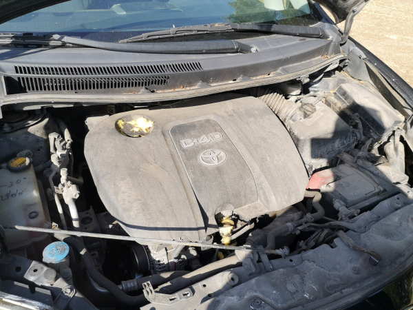 AURIS  TOYOTA - ID V_SALV20140068